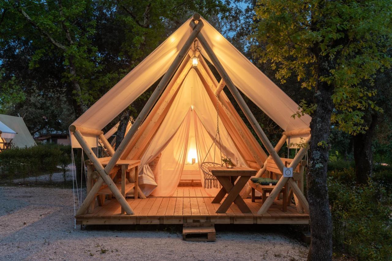 Eco Glamping- Fkk Nudist Camping Solaris Poreč Buitenkant foto