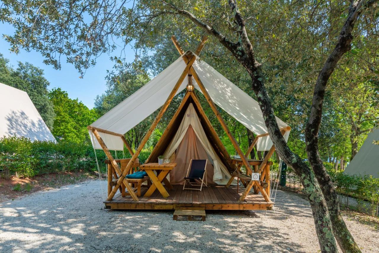 Eco Glamping- Fkk Nudist Camping Solaris Poreč Buitenkant foto
